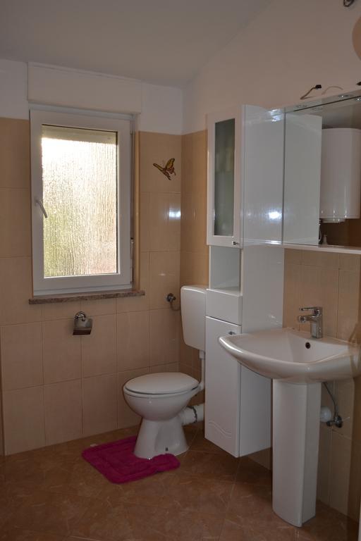 Apartment Greta,50 Meters To The Beach Banjole Bilik gambar